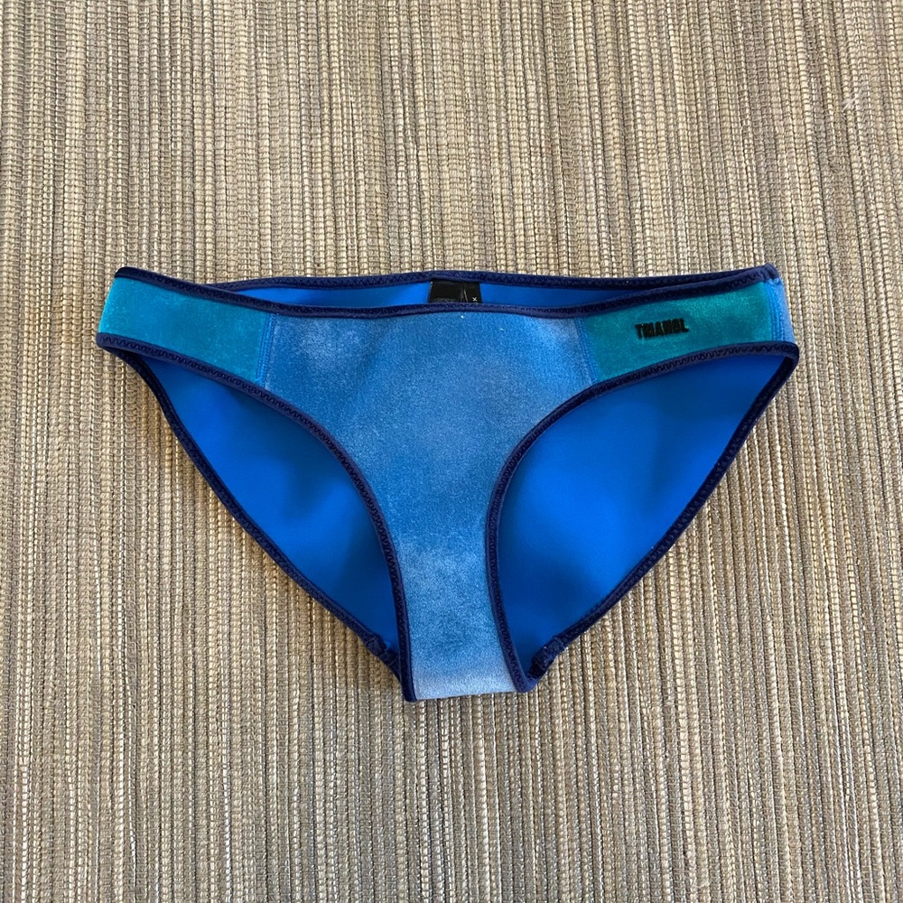 RARE blue triangl bottoms